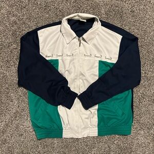 Vintage 90s Alfred Dunner White and Green Sweatshirt